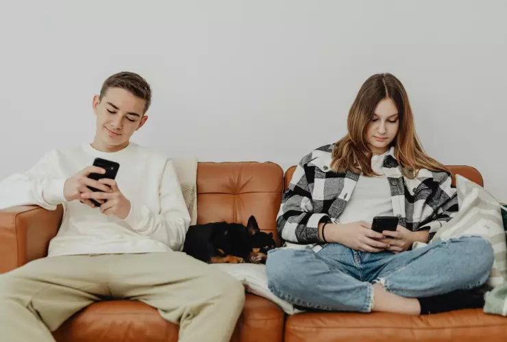 ¿Debes cambiar de teléfono? Estos son los celulares que se quedarán sin WhatsApp en febrero de 2025