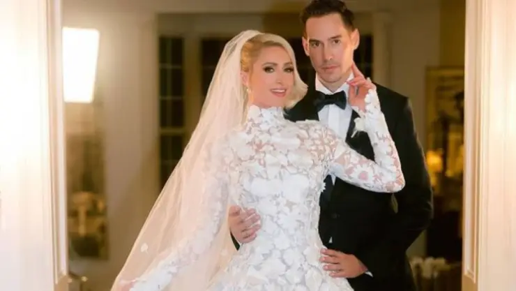 Paris Hilton y Carter Reum anuncian el nacimiento de su primer hijo