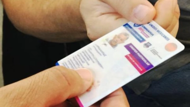 Separan a trabajadores por prácticas ilegales en trámites de licencias en Ciudad Juárez, Chihuahua
