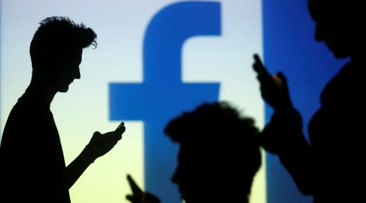 facebook-pasantia-latino.jpg