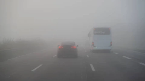 Tráfico carretera México-Querétaro hoy lunes 2 febrero 2026 neblina densa.png