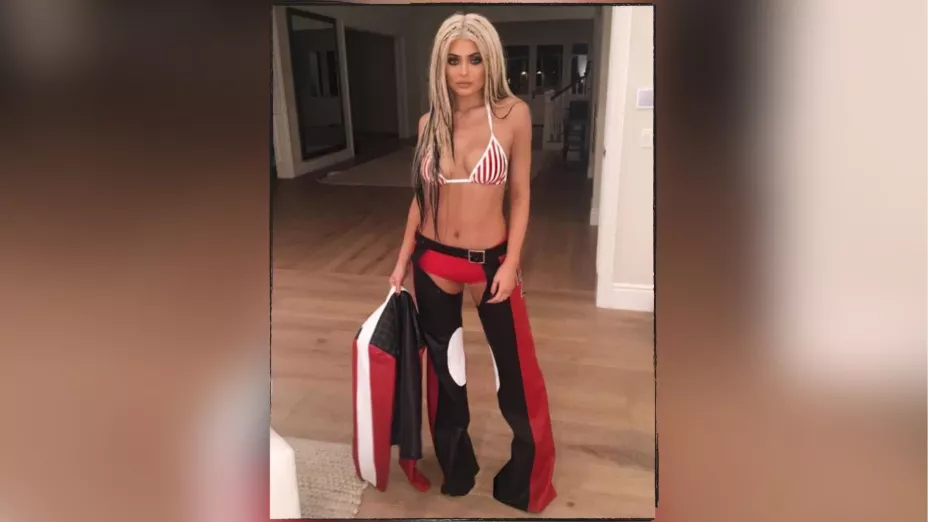 Kylie Jenner como Christina Aguilera