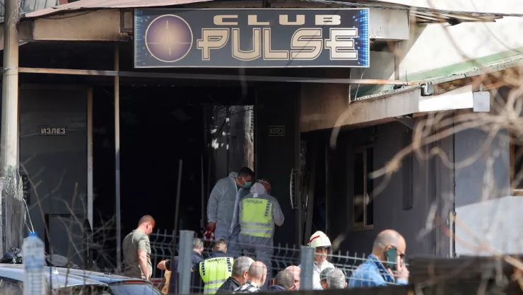 Fuegos artificiales provocan incendio en discoteca de Macedonia, hay decenas de muertos