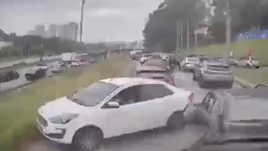 Autobús sin frenos.png