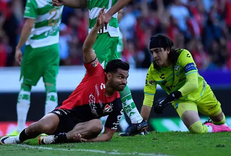 ¿Cuándo vuelve? Atlas dio a conocer el tiempo que Eduardo Aguirre estará fuera de las canchas