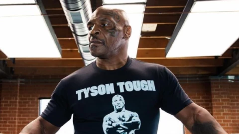 Mike Tyson pelea el 28 de noviembre a las 11 P.M. TV Azteca