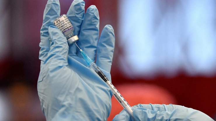 Vacuna Pfizer contra Covid-19 presenta problemas