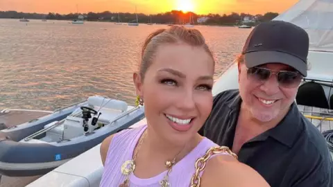 ¿Thommy Mottola le fue INFIEL a Thalía_ Esto es lo que se dice