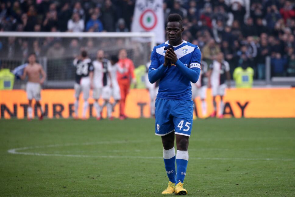 La indisciplina hizo que Balotelli finalizara su contrato con Brescia.