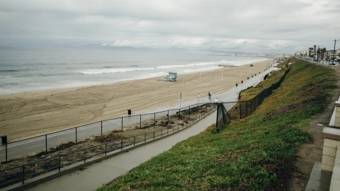 Una playa en Los Ángeles, California.