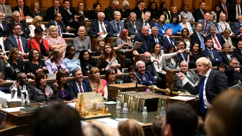 boris johnson crisis politica legisladores renuncia