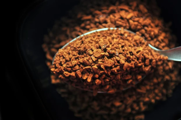 El café instantáneo ganó mucha popularidad a nivel mundial en los últimos años