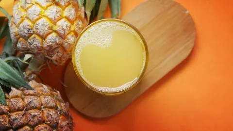 Jugo de piña, perejil y limón: ¿Por qué no puede faltar en tu dieta?