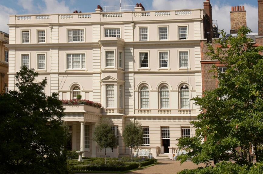 Clarence House es la residencia oficial en Londres del Príncipe de Gales y la Duquesa de Cornualles.