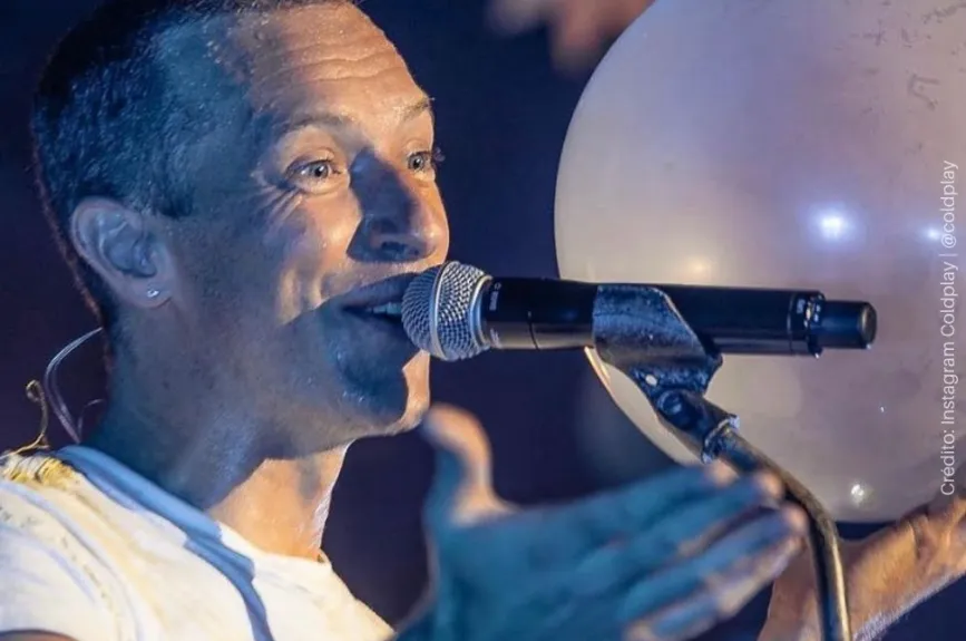 Coldplay cantando (2).jpg