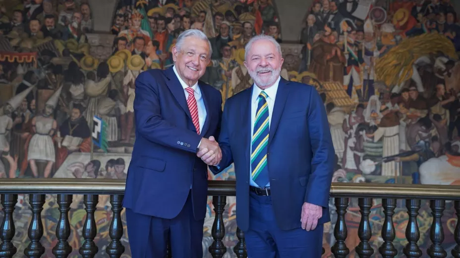 AMLO Luiz Inacio Lula da Silva 2 MAR 2022.jpg