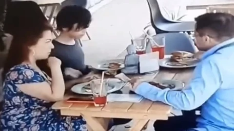 Cabello-restaurante-familia