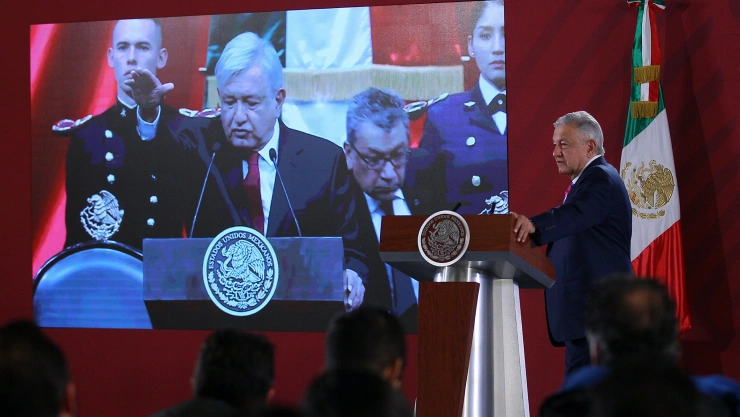 Reconoce AMLO cinco momentos difíciles en su primer año de gobierno