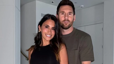 Lionel Messi asisti&oacute; junto a Antonela Roccuzzo y sus hijos a un juego de la NBA.