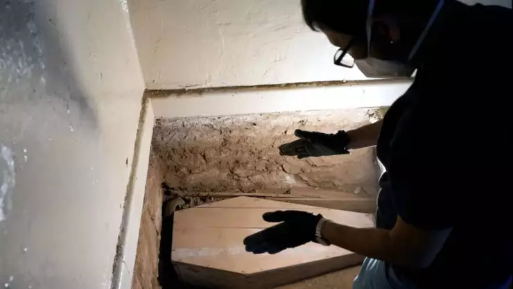 cementerio bajo escuela