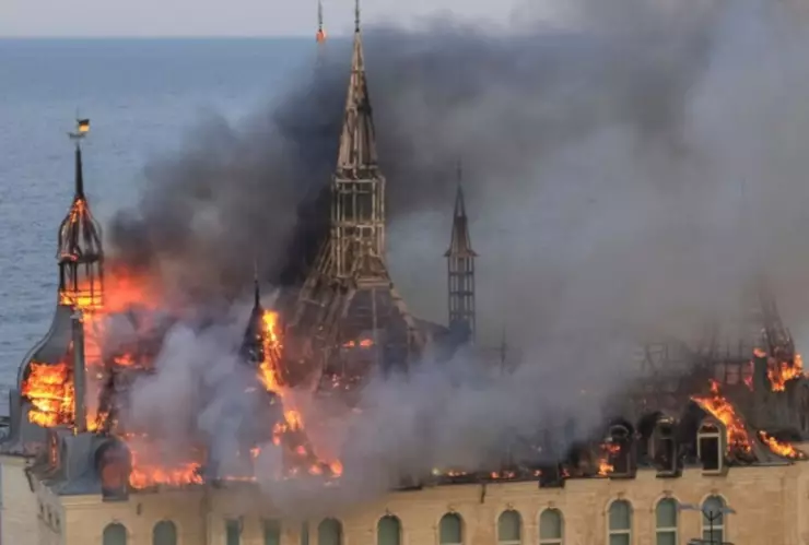 Misil ruso explota castillo de Harry Potter en Ucrania