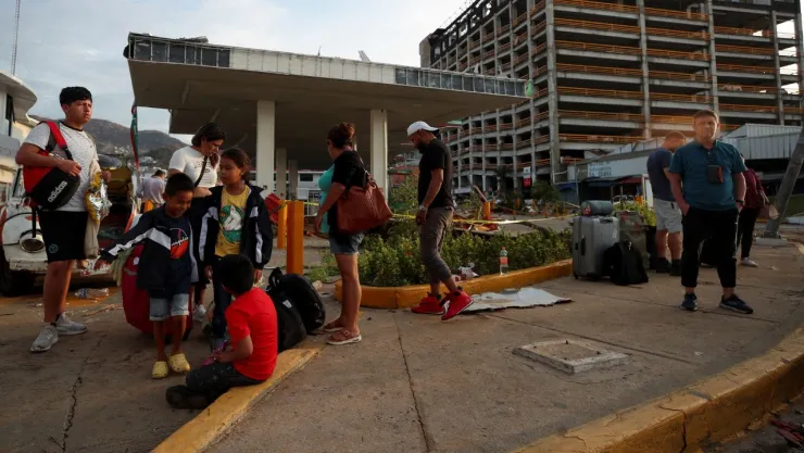 aeropuerto-de-acapulco-huracan-otis-aerolineas-vuelos-afectados-cuando-reabrirá