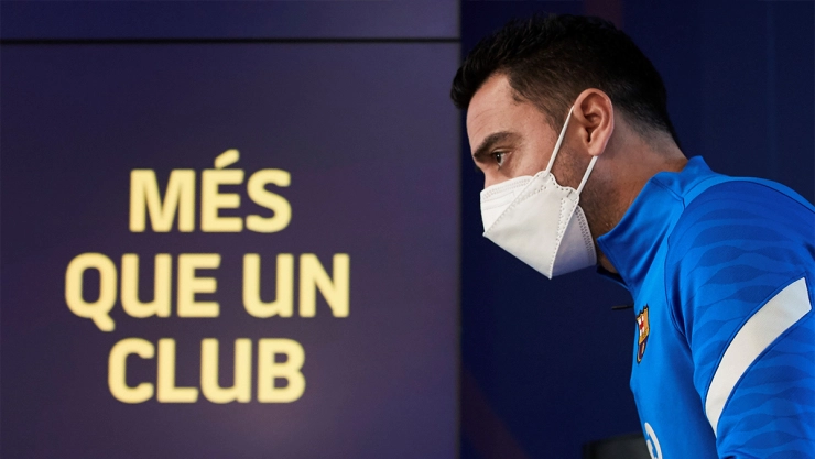 Xavi Hernández en el clásicos español