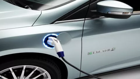 autos hibridos y electricos