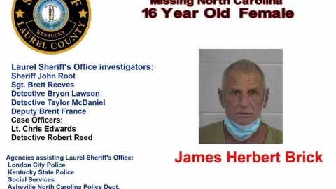 hombre arrestado señal violencia doméstica.jpg