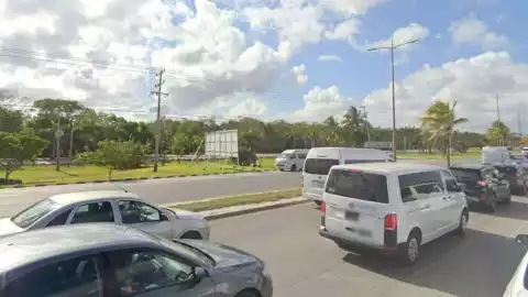 Cierres parciales en el Boulevard Luis Donaldo Colosio de Cancún
