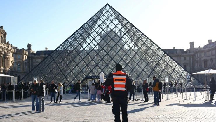 robo-museo-louvre-detenidos