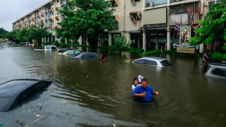 Estado de emergencia en Bangkok por inundaciones