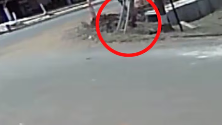 Recibe descarga eléctrica.png