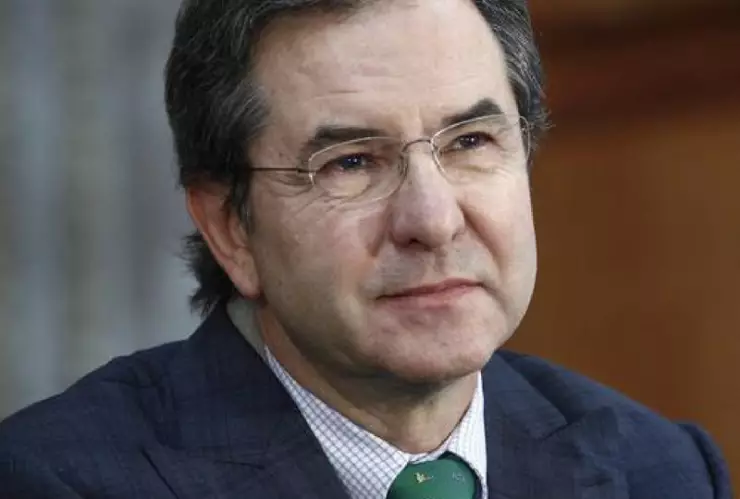 Educación: Esteban Moctezuma Barragán