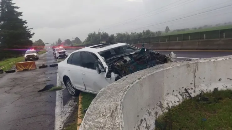 Conductor murió tras accidente en la carretera Apizaco-Huamantla hoy domingo; así quedó atrapado