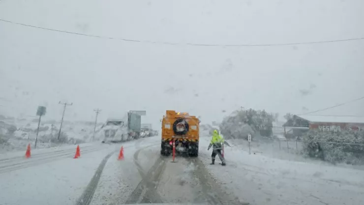 Alertan por caída de nieve en La Rumorosa