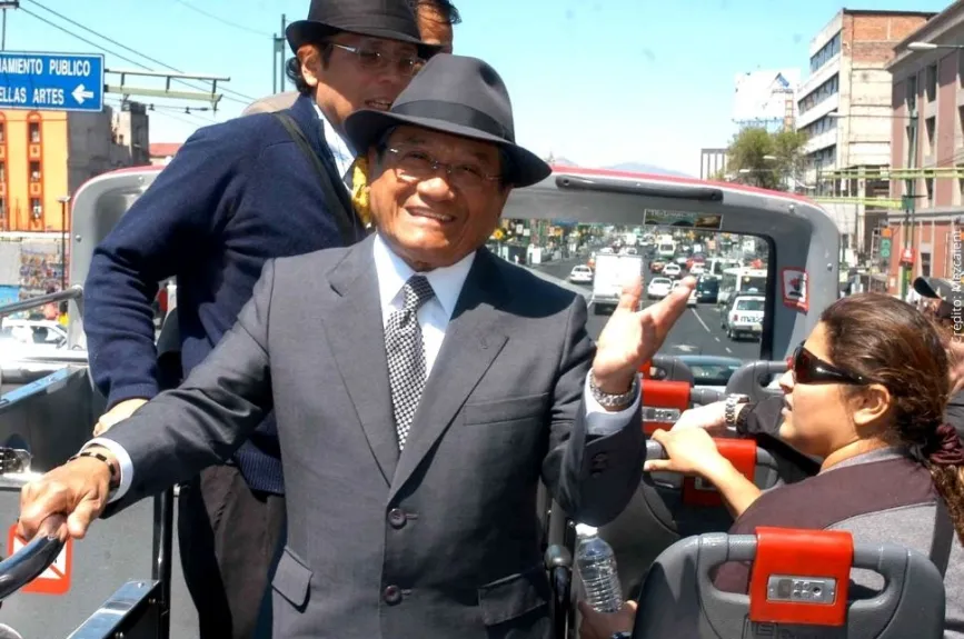 Armando Manzanero.