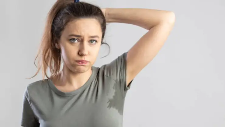 5 señales de alerta que indican desequilibrio hormonal en mujeres adultas