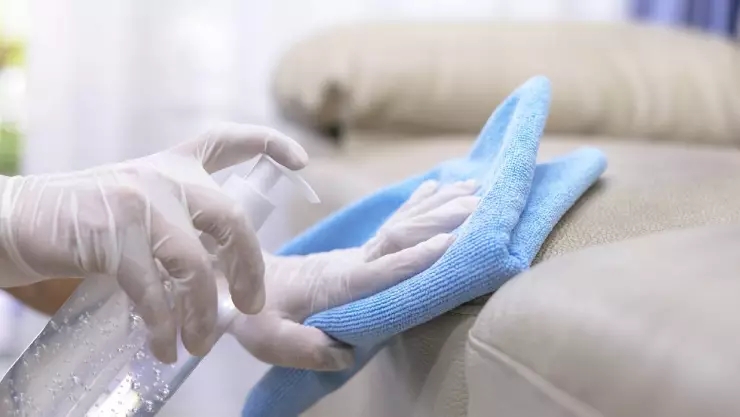 Estas son las multas si no doy de alta en el IMSS a las trabajadoras del hogar.