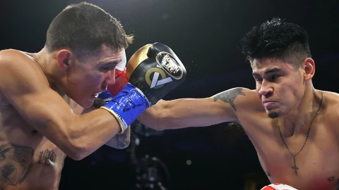 &Oacute;scar Valdez vs Emanuel Navarrete