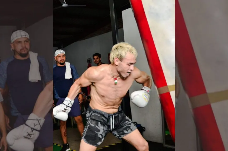 Julio Cesar Chavez Jr entrenando (2).jpg