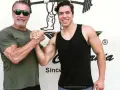 Arnold-Schwarzenegger-detective-en-el-kinder