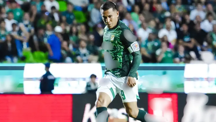 ¡DURA DERROTA! Club León pierde 3-2 en el Nou Camp contra Atlas