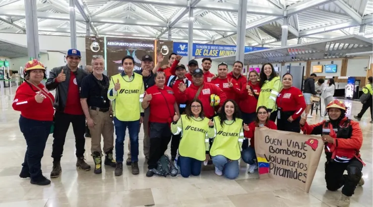Avión de ayuda humanitaria sale del AIFA hacia Venezuela.