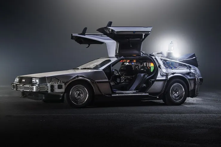 El DeLorean DMC-12 (Volver al futuro, 1985)