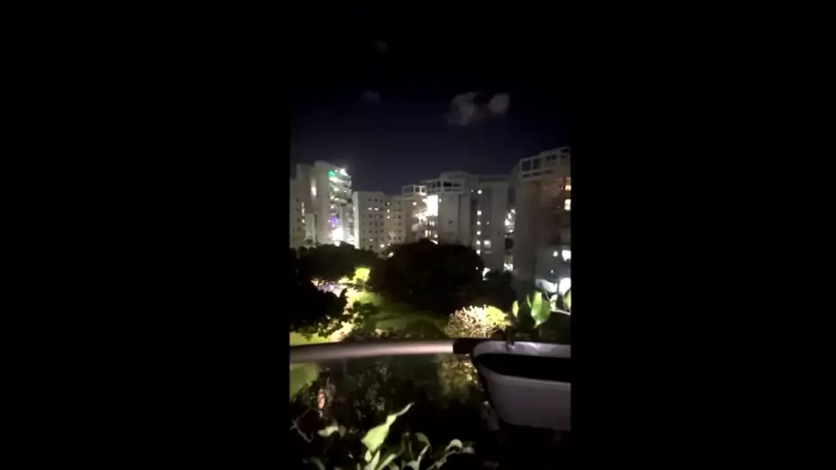 Israelíes cantan su Himno Nacional en medio de la guerra con Hamás