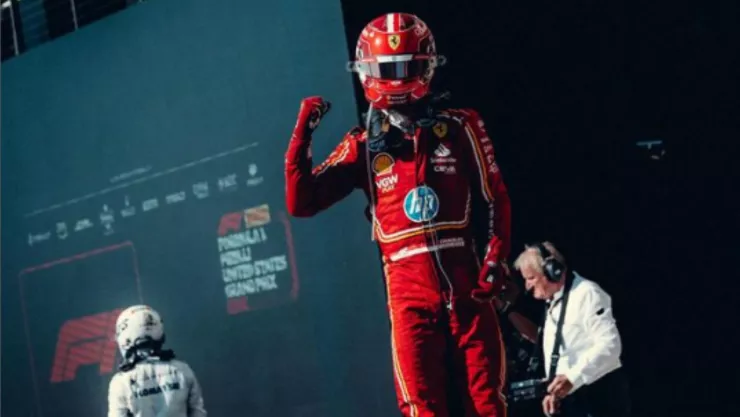 charles lecrerc en méxico para la f1 gran premio de méxico.jpg