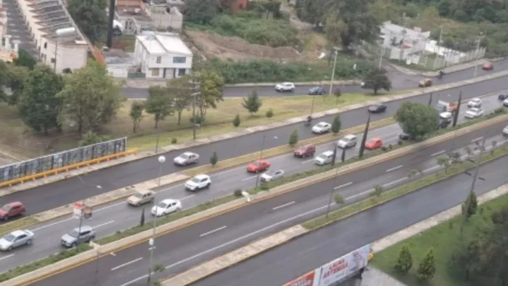 Carambola desata caos en la Recta a Cholula hoy; reportan tráfico intenso