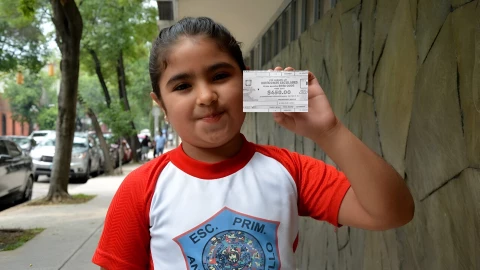 Vales escolares para regreso a clases 2025