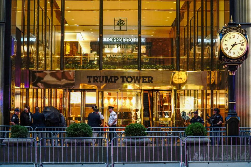 trump tower policias